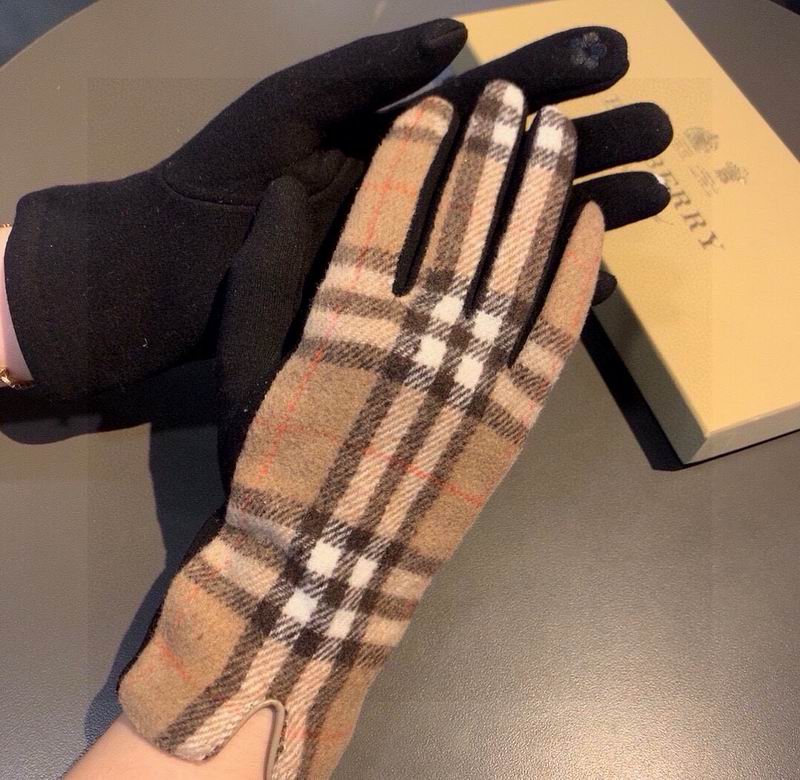 Burberry gloves hm18